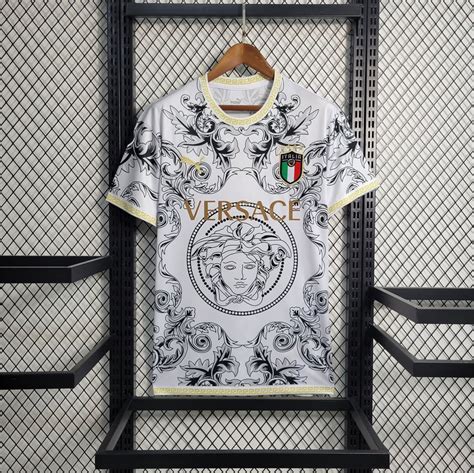 versace italia jersey|Versace x Italy kit.